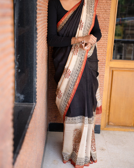 Black Royale Paisley